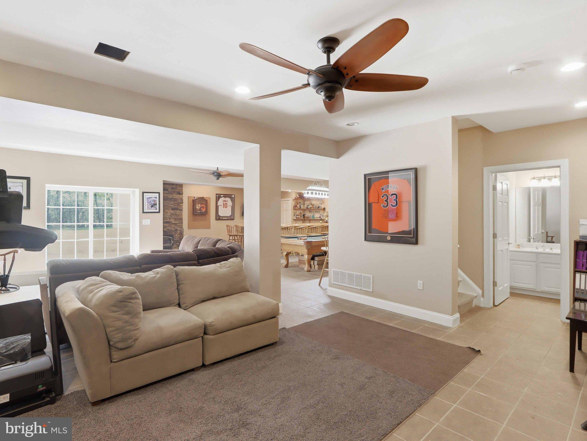 311 Riverdale Road Severna Park, MD 21146 - Photo 51 of 65 Spacious living area with modern flair.