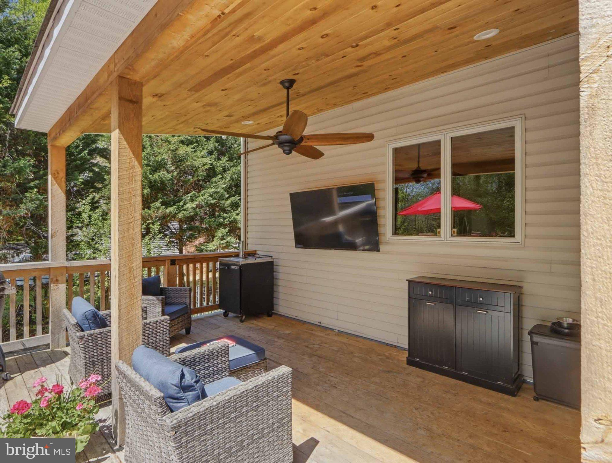 311 Riverdale Road Severna Park, MD 21146 - Photo 55 of 65 Inviting outdoor retreat with modern flair.