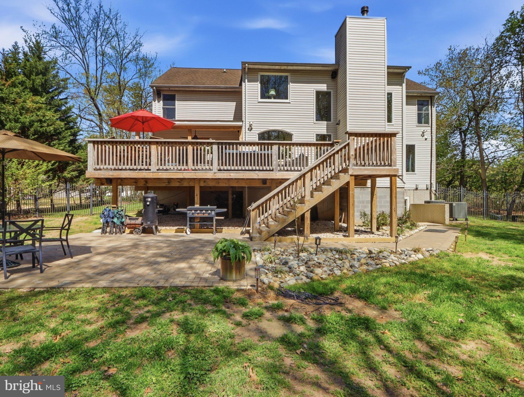 311 Riverdale Road Severna Park, MD 21146 - Photo 57 of 65 Charming backyard retreat with deck.