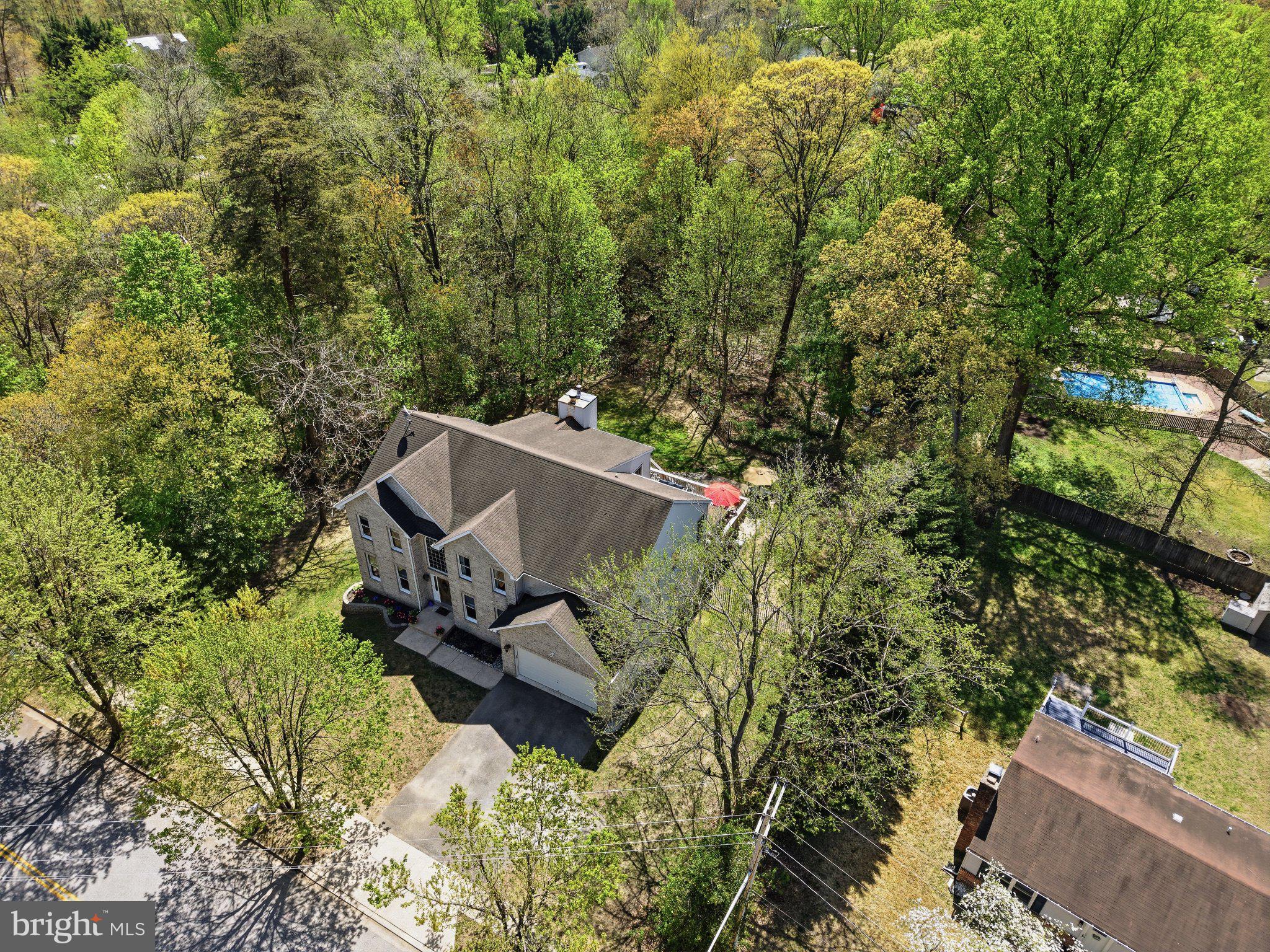 311 Riverdale Road Severna Park, MD 21146 - Photo 7 of 65 Serene home nestled among lush trees.