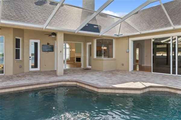 $799,900 | 220 Ruby Lake Lane, Winter Haven, FL 33884