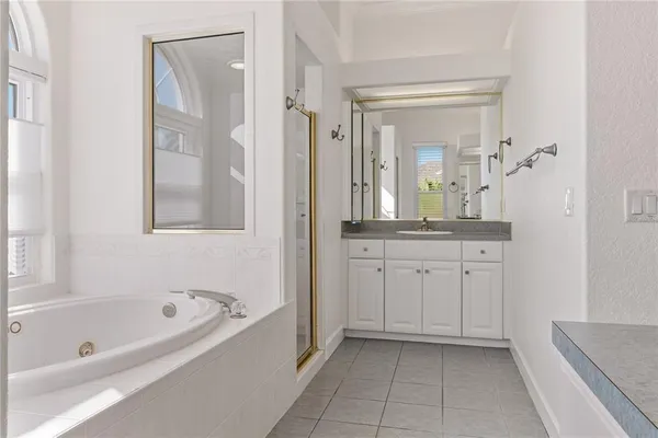 $799,900 | 220 Ruby Lake Lane, Winter Haven, FL 33884