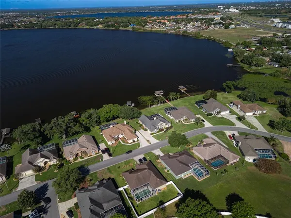 $799,900 | 220 Ruby Lake Lane, Winter Haven, FL 33884