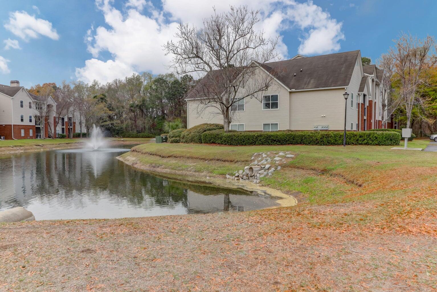 2011 North Highway 17, Unit 2000I Mount Pleasant, SC 29466 - Photo 14 of 18 20220311170112542628000000-o