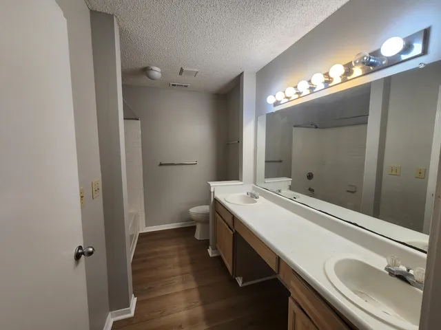 $2,000 | 2011 North Highway 17, Unit 2000I, Mount Pleasant, SC 29466