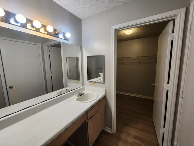 $2,000 | 2011 North Highway 17, Unit 2000I, Mount Pleasant, SC 29466