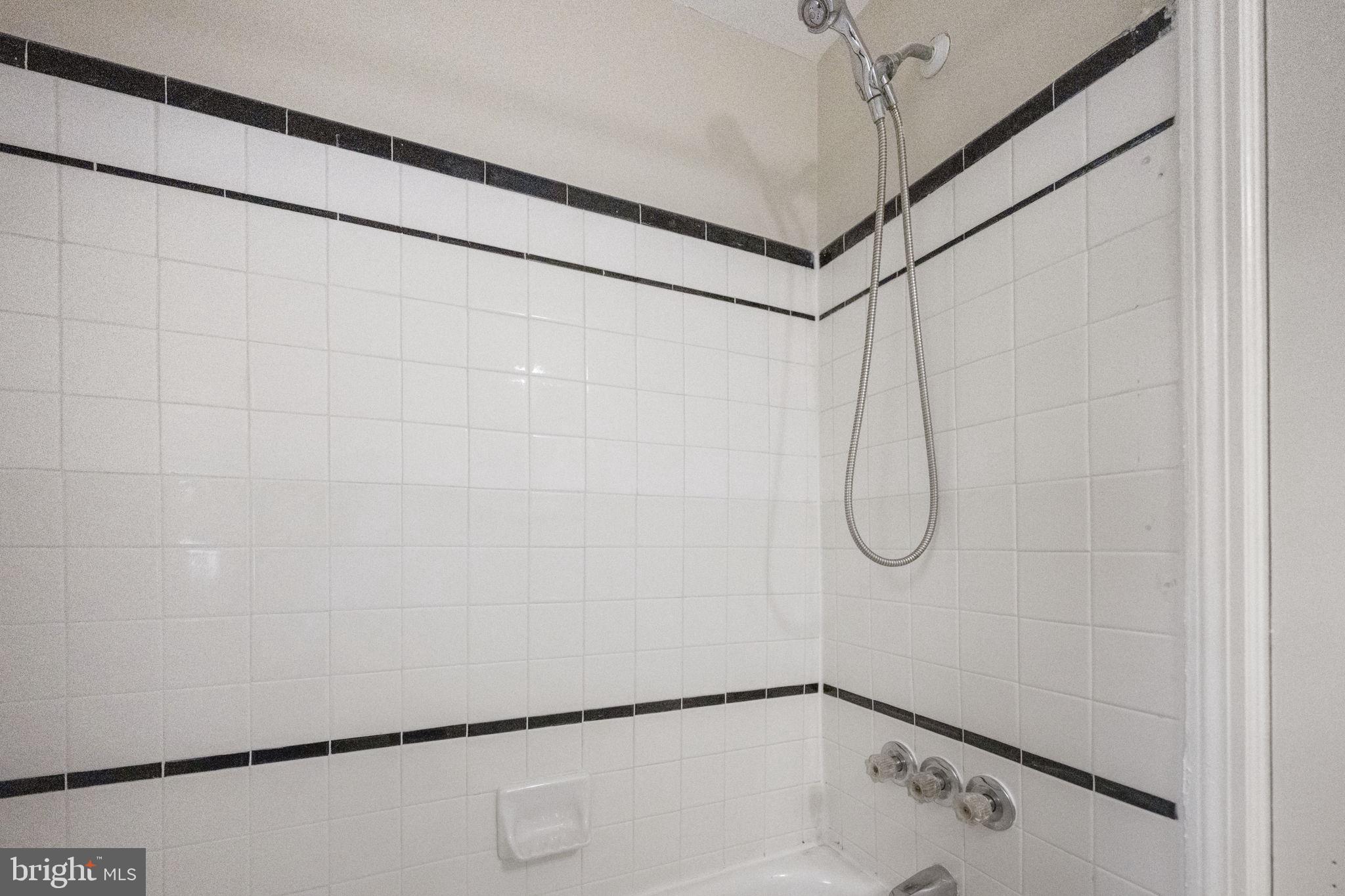 2005 Dennis Avenue Silver Spring, MD 20902 - Photo 18 of 30 Gallery Image 18