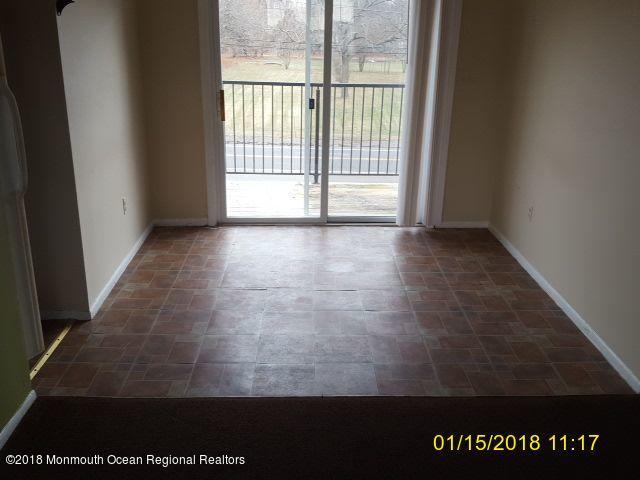 326 Sawmill Road, Unit B Brick, NJ 08724 - Photo 4 of 9 unflagged_024