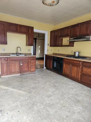 $159,900 | 1116 West Jackson Street, Beloit, WI 53511