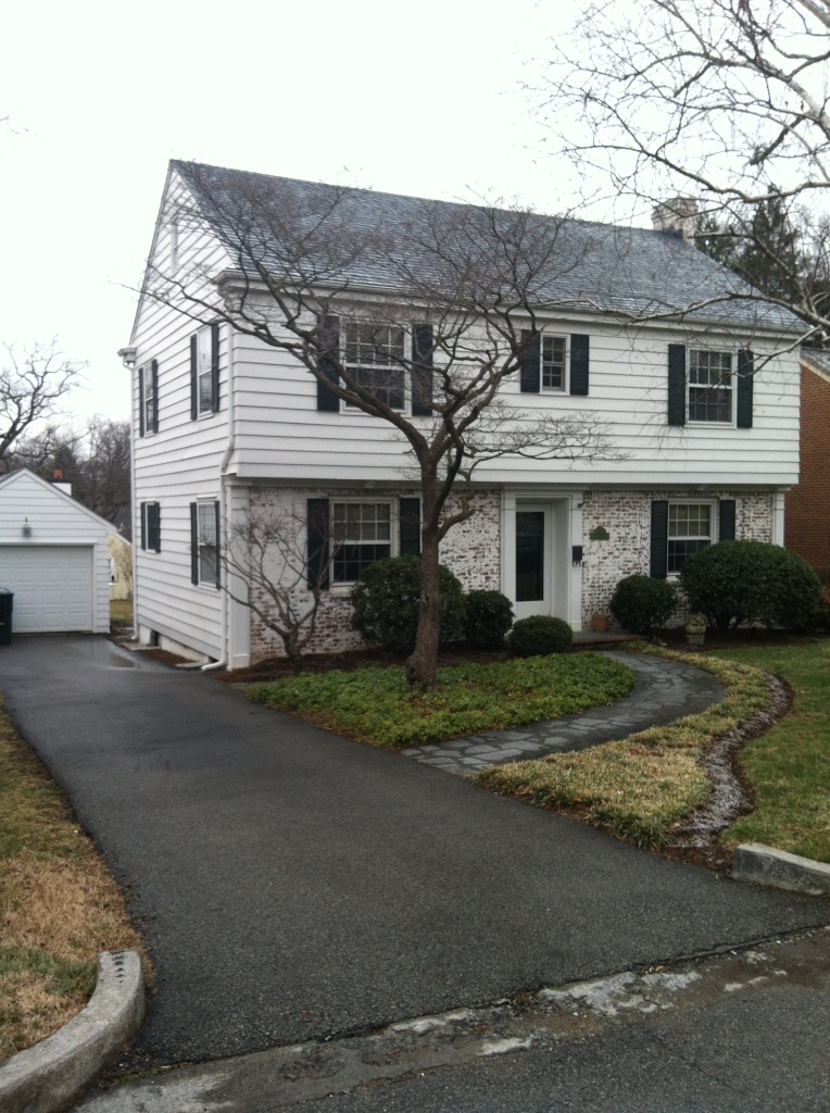 1633 Persinger Road Southwest Roanoke, VA 24015 - Photo 1 of 1 Persinger Rd SW