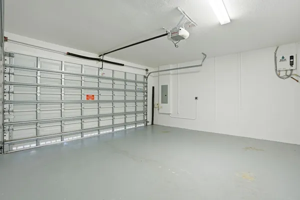 $1,049,000 | 8751 Northwest 102nd Place, Doral, FL 33178