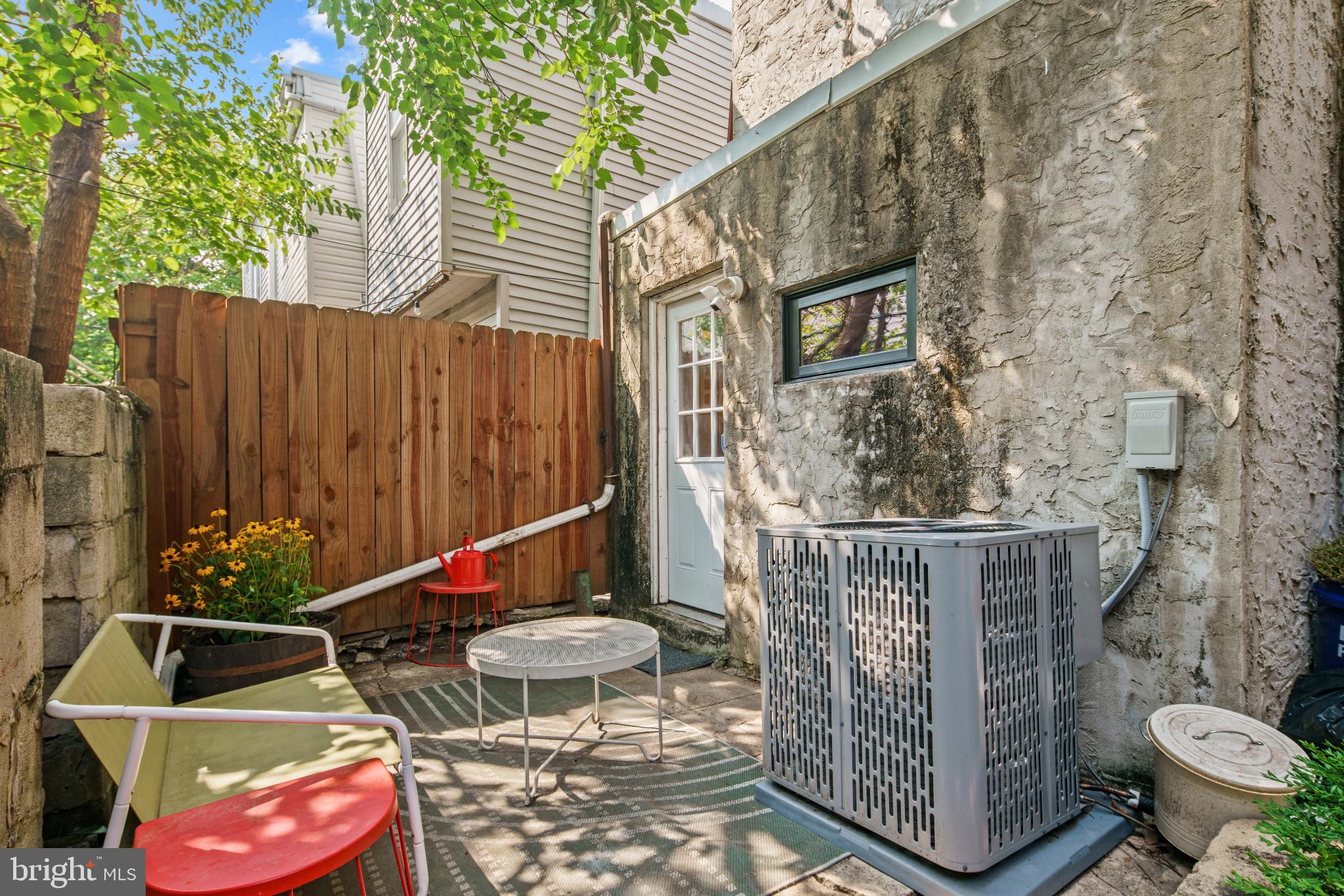 2012 McClellan Street Philadelphia, PA 19145 - Photo 13 of 17 Shaded backyard