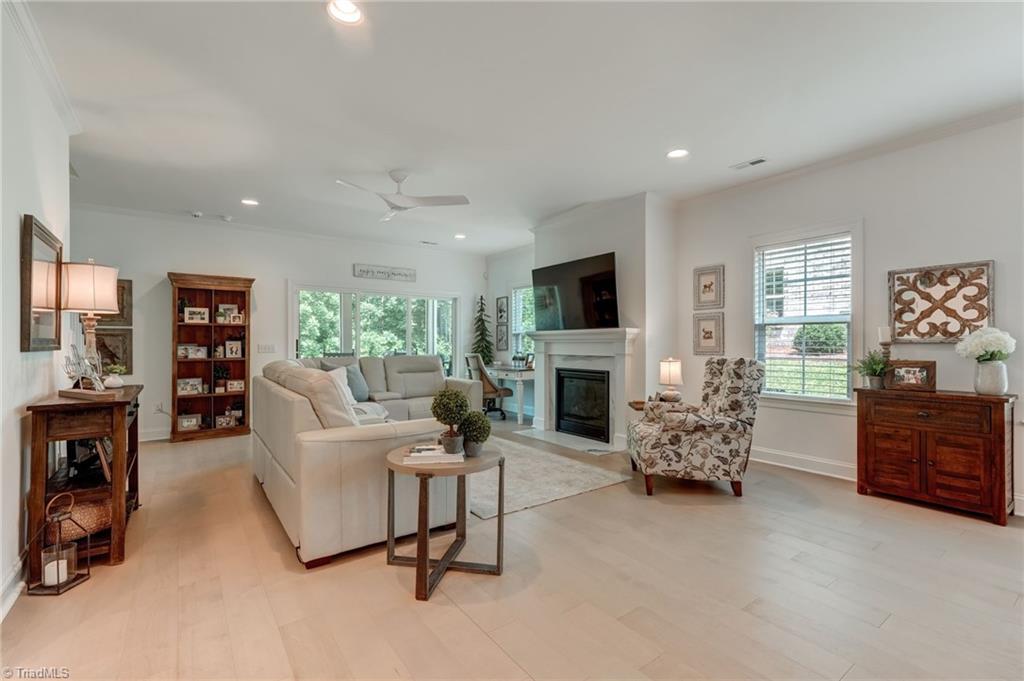 2046 Welden Ridge Road Kernersville, NC 27284 - Photo 9 of 29 Gallery Image 9