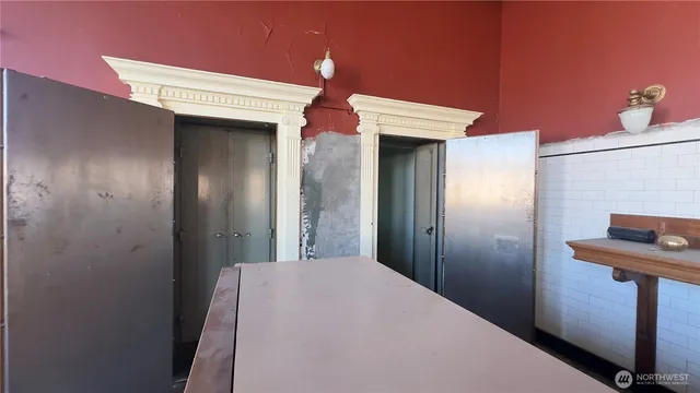 $109,000 | 301 West Main Street, Almira, WA 99103