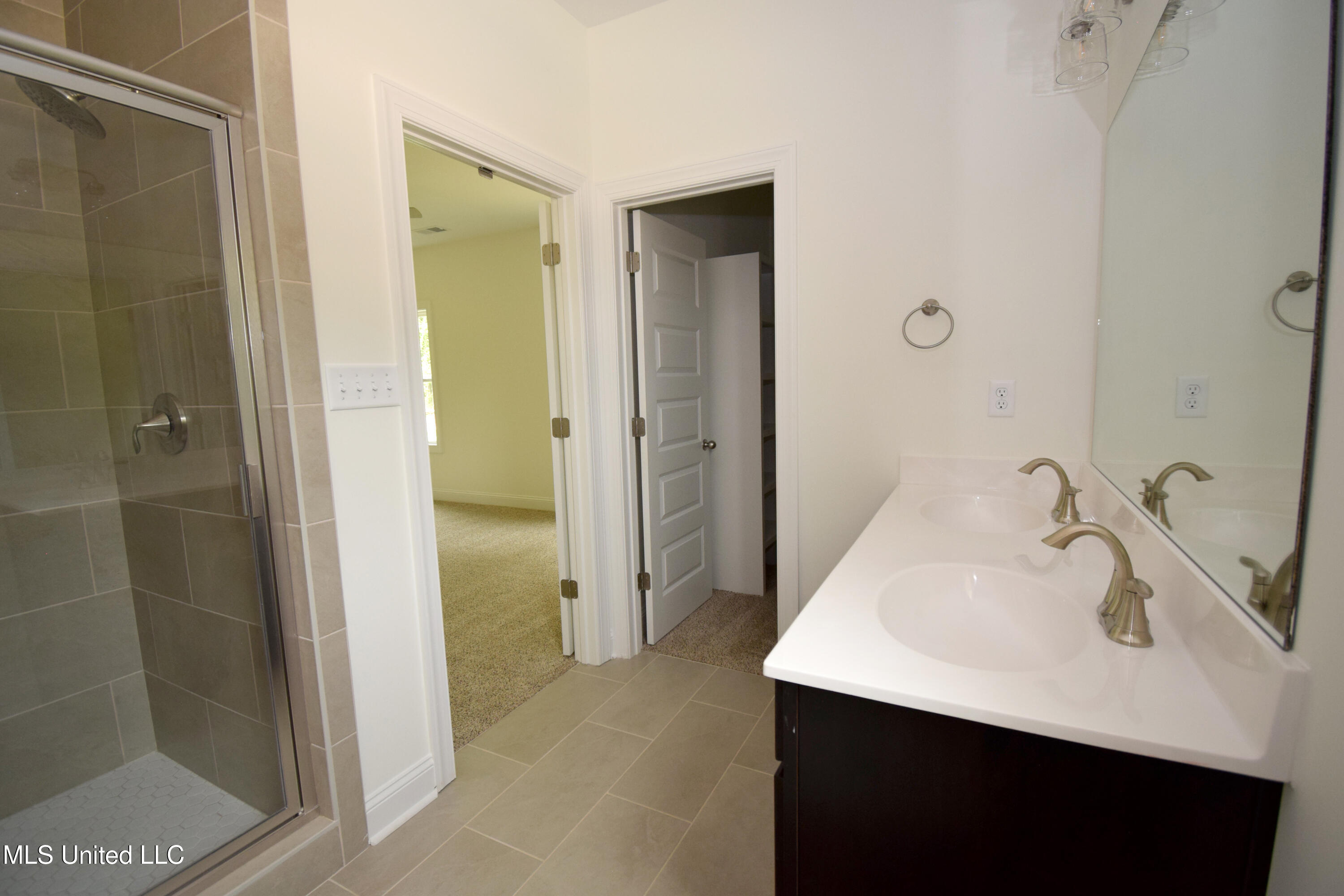 117 Centerline Roper Loop Byhalia, MS 38611 - Photo 12 of 20 Centerline Roper Loop 117 - primary ba 2