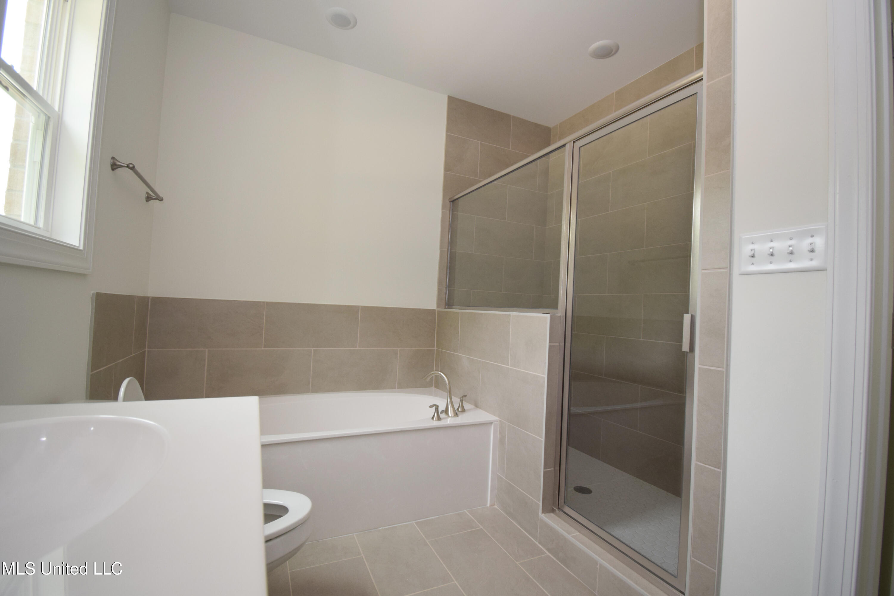 117 Centerline Roper Loop Byhalia, MS 38611 - Photo 13 of 20 Centerline Roper Loop 117 - primary ba 1