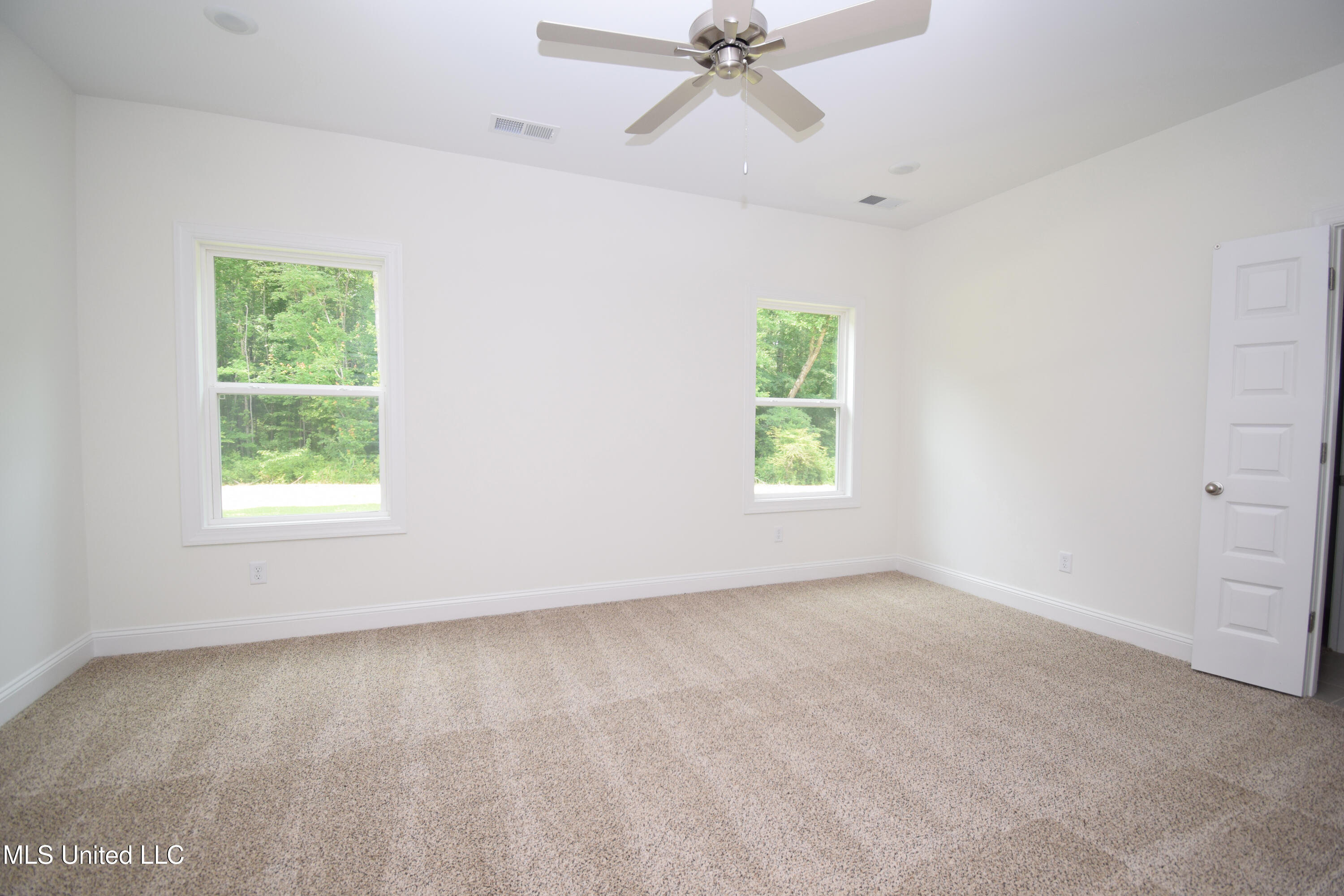 117 Centerline Roper Loop Byhalia, MS 38611 - Photo 9 of 20 Centerline Roper Loop 117 - primary