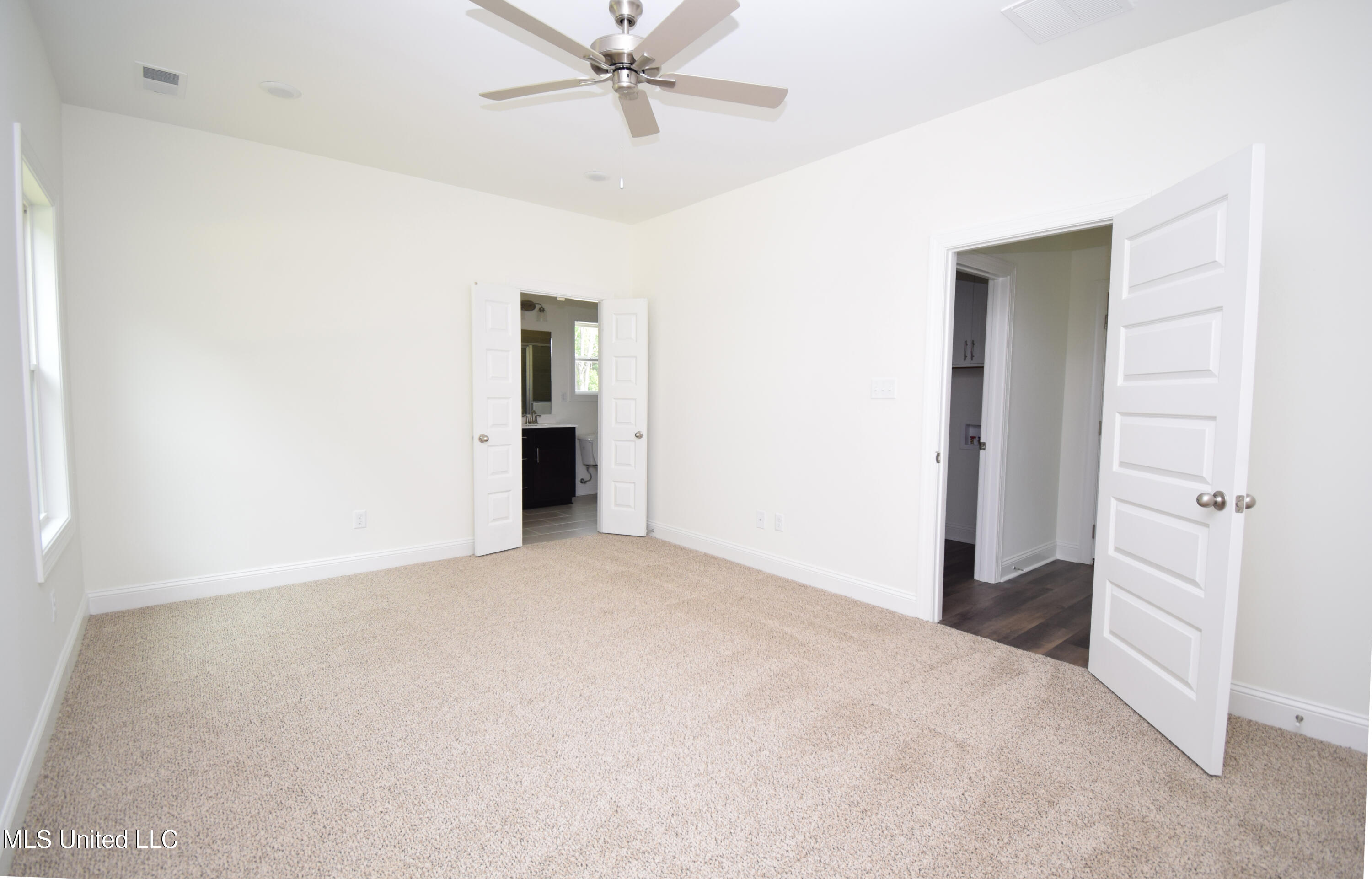 117 Centerline Roper Loop Byhalia, MS 38611 - Photo 10 of 20 Centerline Roper Loop 117 - primary 1