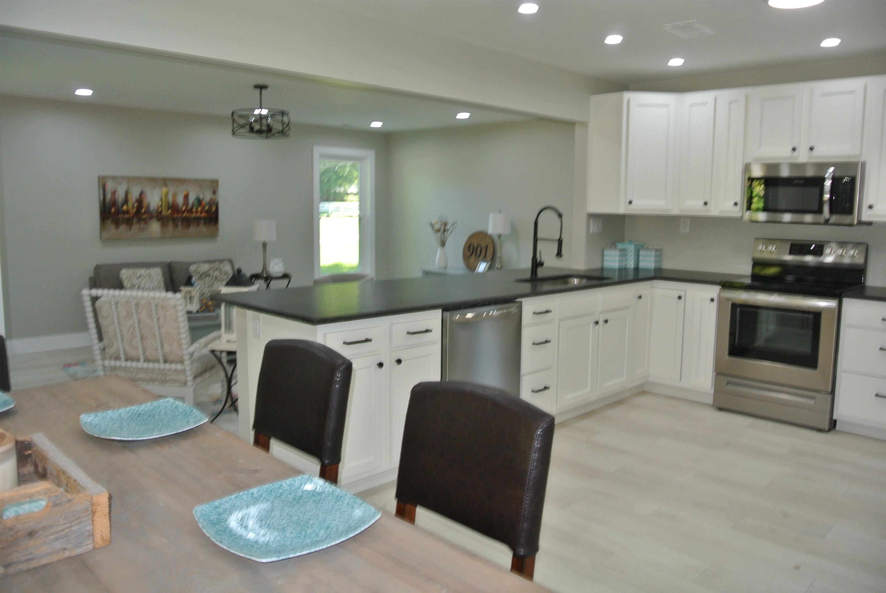 645 Poplar Acres Road Piperton, TN 38017 - Photo 1 of 25 Gallery Image 1