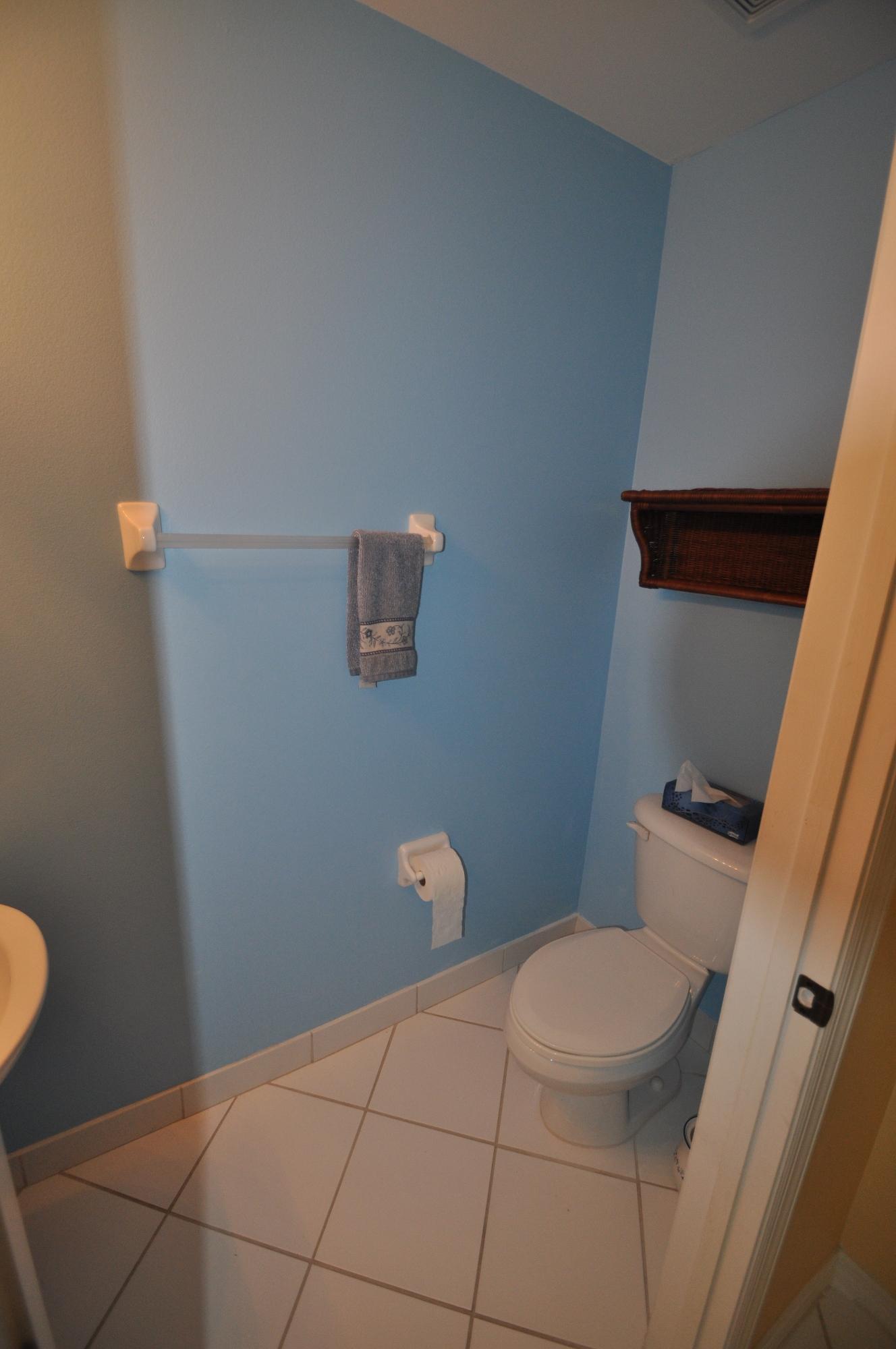 117 Lighthouse Circle, Unit G Tequesta, FL 33469 - Photo 16 of 26 half bath 2