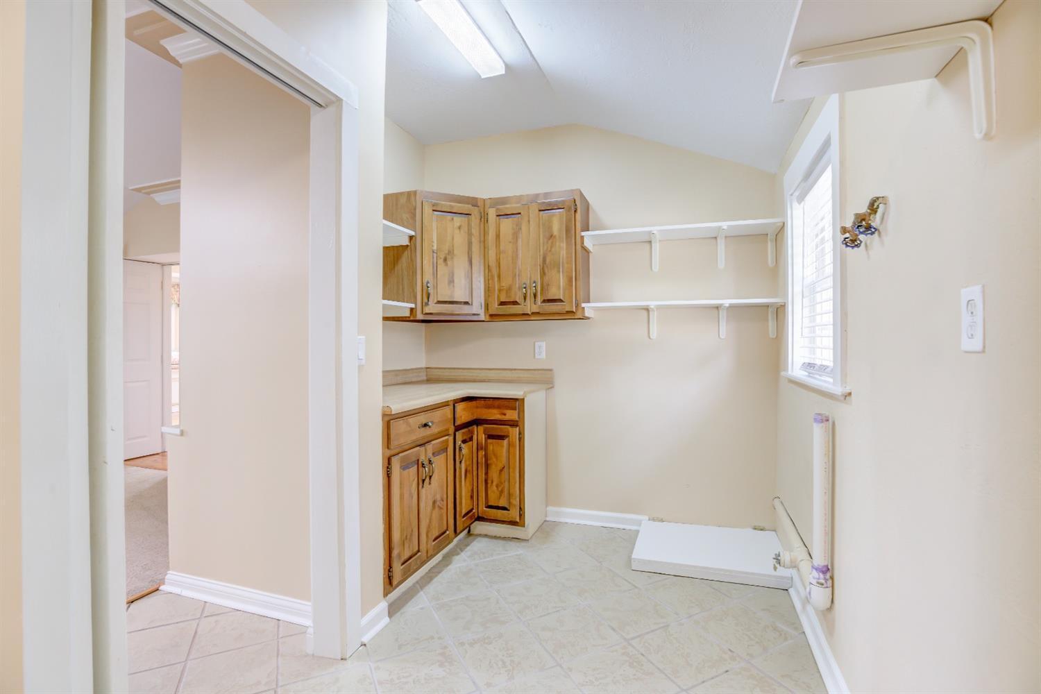 4731 Layhigh Road Hamilton, OH 45013 - Photo 33 of 48