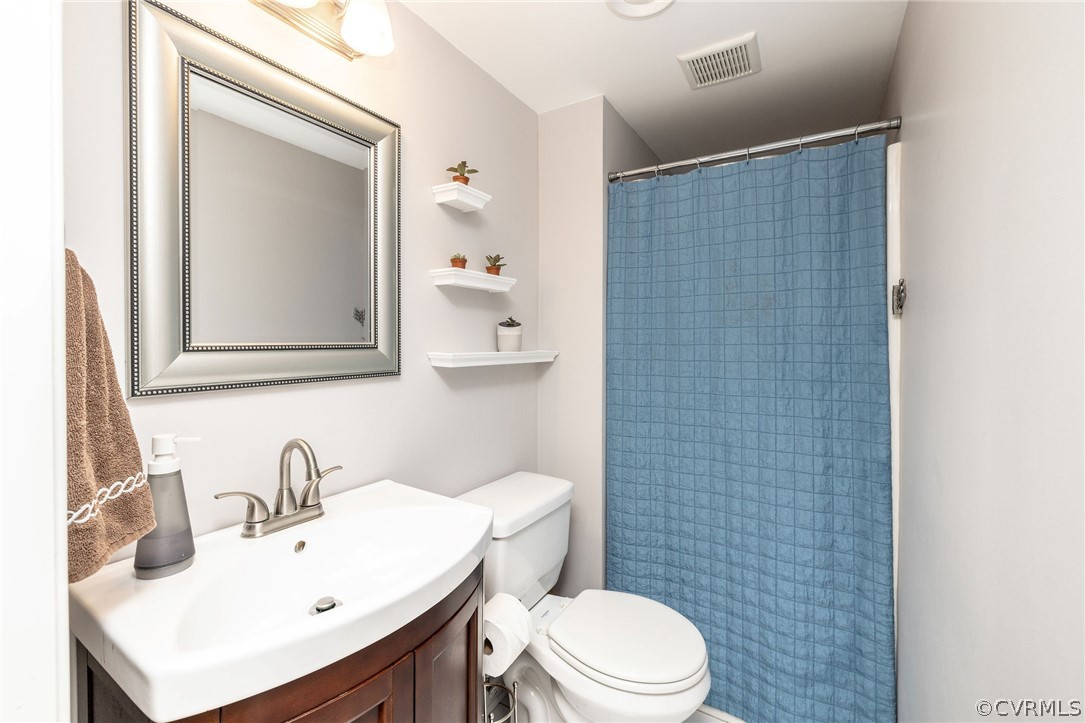 8006 Dobbin Road Henrico, VA 23229 - Photo 17 of 37 Gallery Image 17