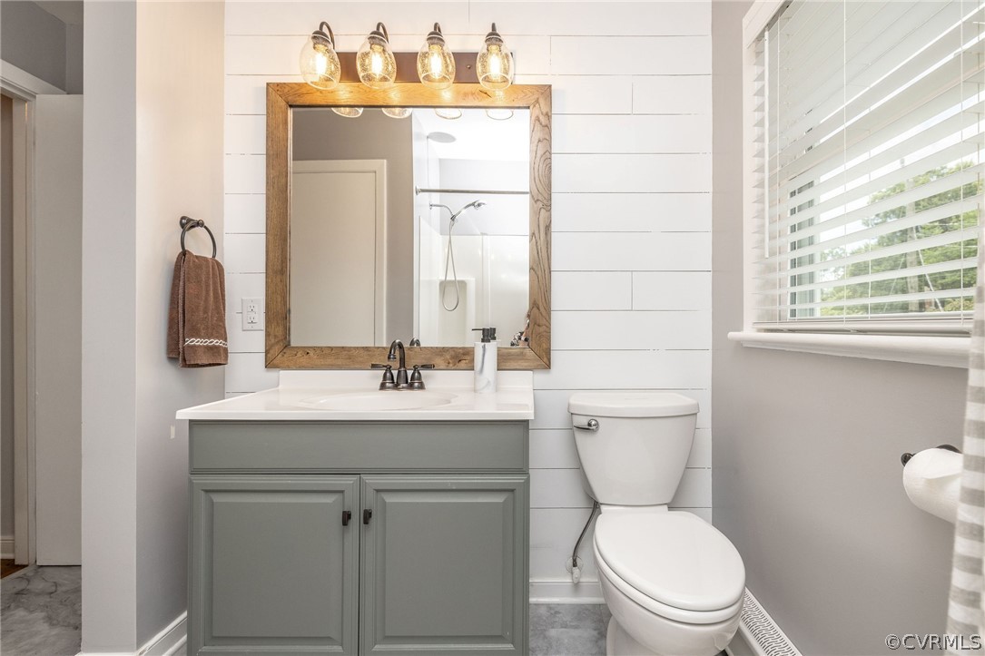 8006 Dobbin Road Henrico, VA 23229 - Photo 23 of 37 Gallery Image 23