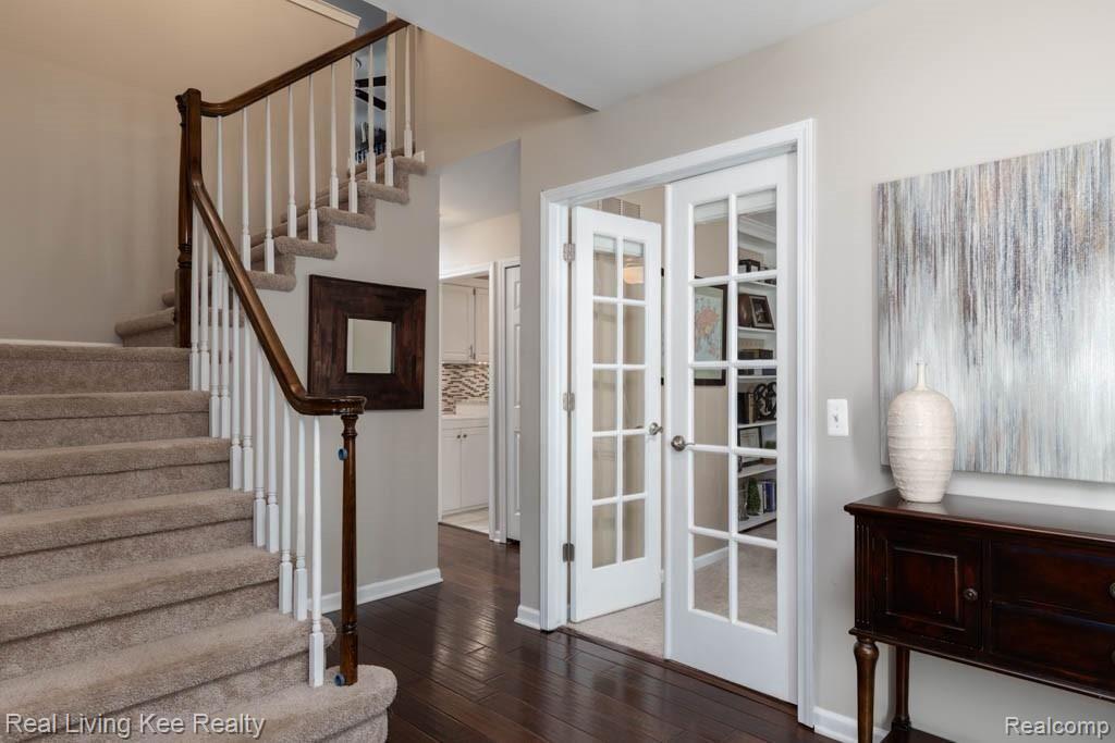 3133 Salem Drive Rochester, MI 48306 - Photo 6 of 57 3133 Salem Dr-23.jpg