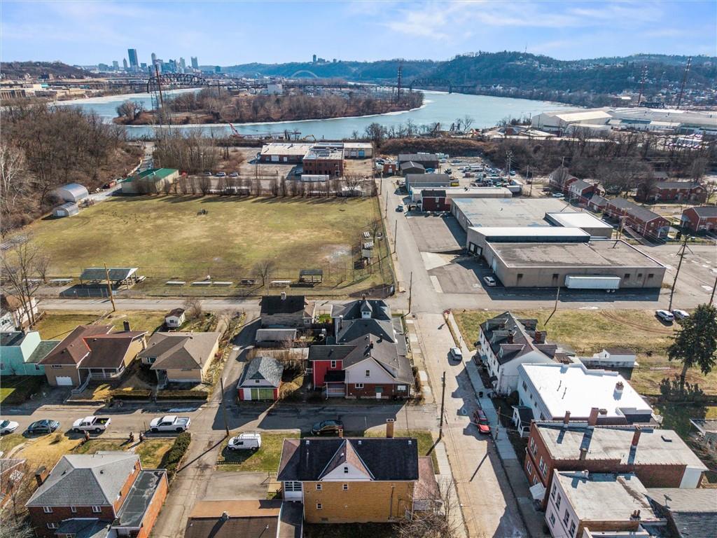 106 Shingiss Street McKees Rocks, PA 15136 - Photo 41 of 44 On a bus line and close to the city