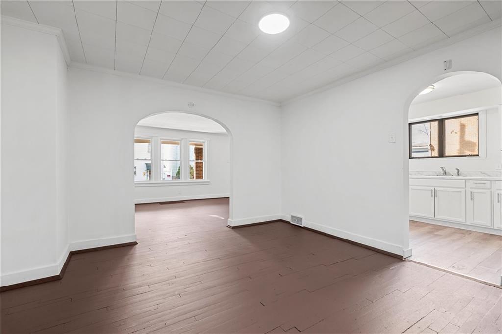 106 Shingiss Street McKees Rocks, PA 15136 - Photo 8 of 44