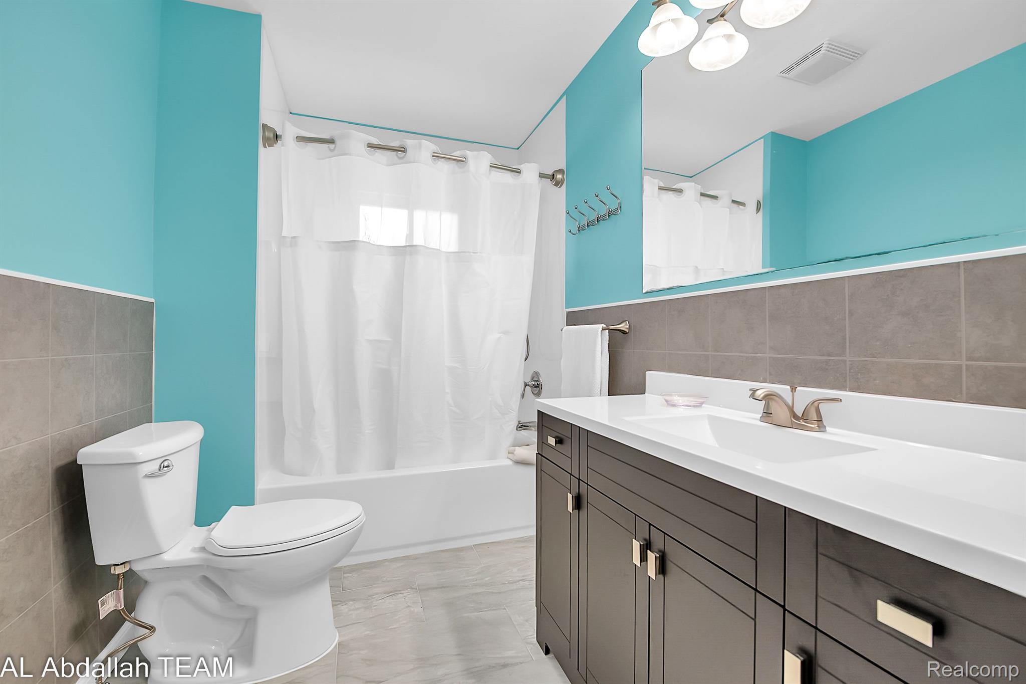 7425 Inkster Road Westland, MI 48185 - Photo 16 of 28 Gallery Image 16