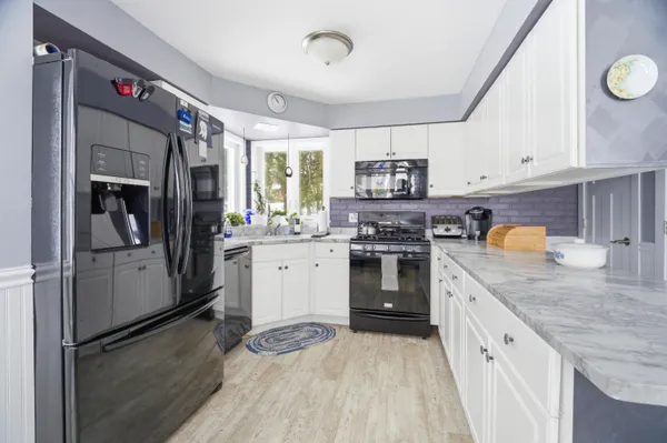 $349,900 | 1925 Park Avenue, New Holstein, WI 53061