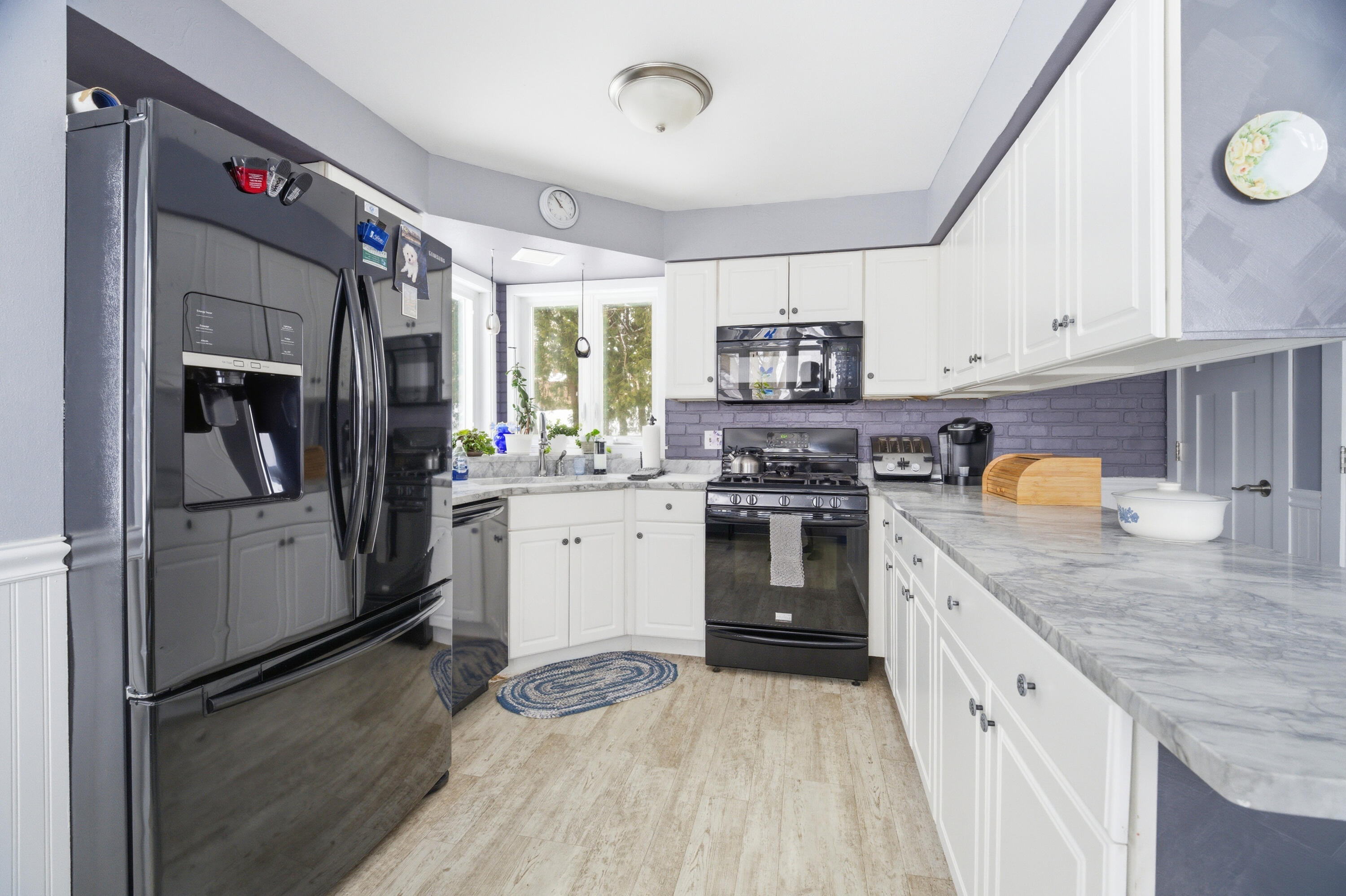 1925 Park Avenue New Holstein, WI 53061 - Photo 11 of 44 Photo-18