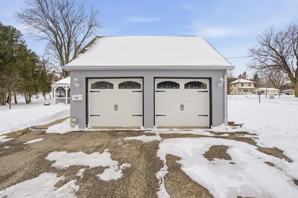 $349,900 | 1925 Park Avenue, New Holstein, WI 53061