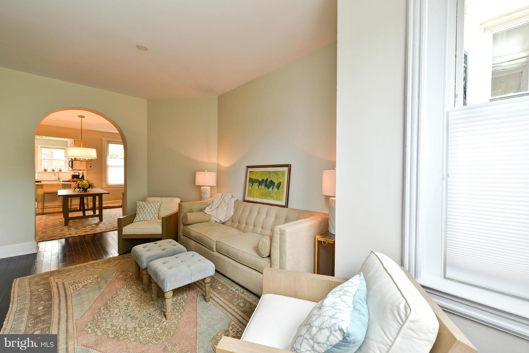 1207 E Street Northeast Washington, DC 20002 - Photo 4 of 25 Living Room