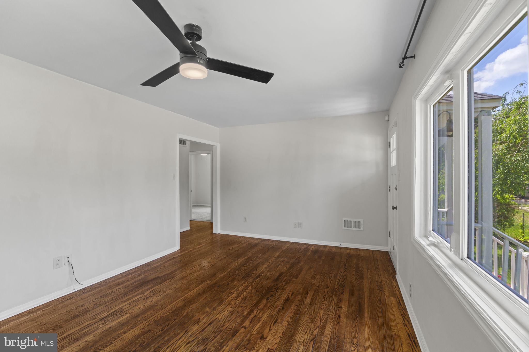 64 Edison Road Cherry Hill, NJ 08034 - Photo 10 of 34