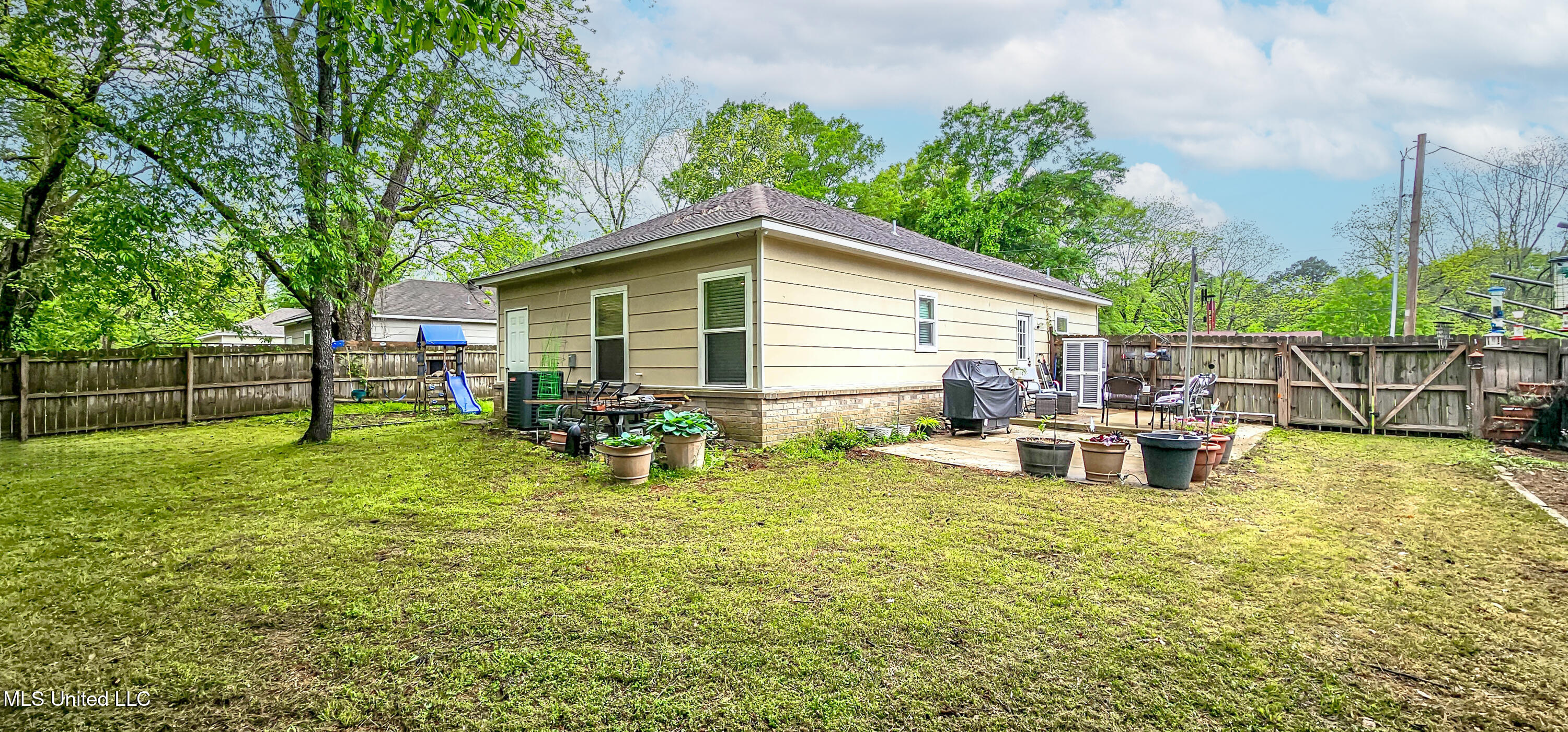 96 Line Street Senatobia, MS 38668 - Photo 25 of 26 Back Exterior