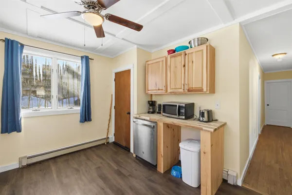 $2,500 | 51 Pollard Road, Unit 4, Lincoln, NH 03251