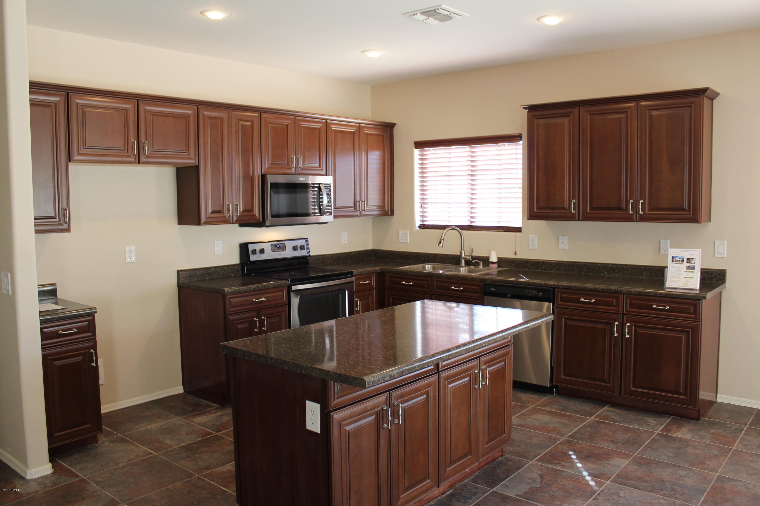 45442 West Norris Road Maricopa, AZ 85139 - Photo 2 of 56 Kitchen