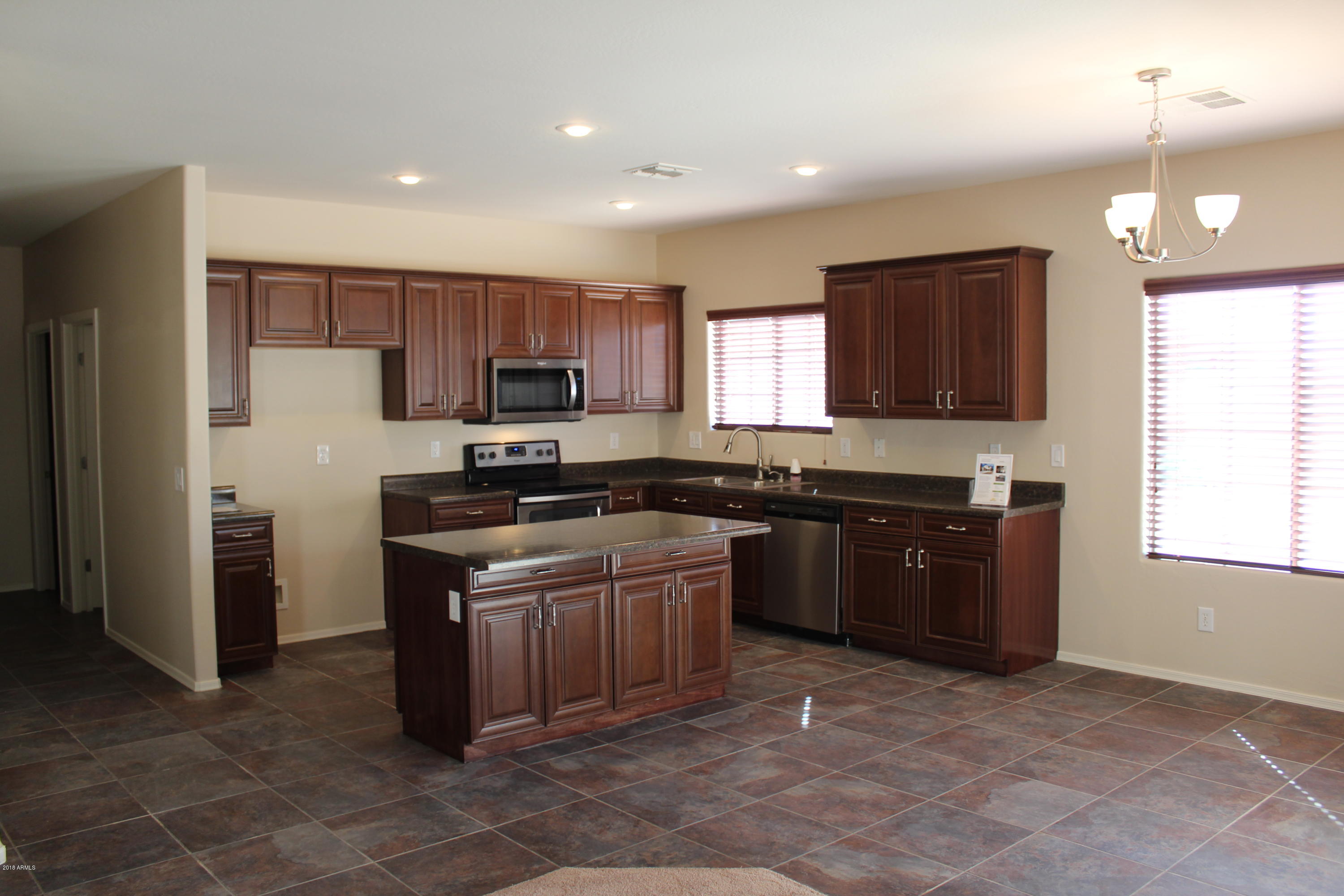 45442 West Norris Road Maricopa, AZ 85139 - Photo 21 of 56 Kitchen