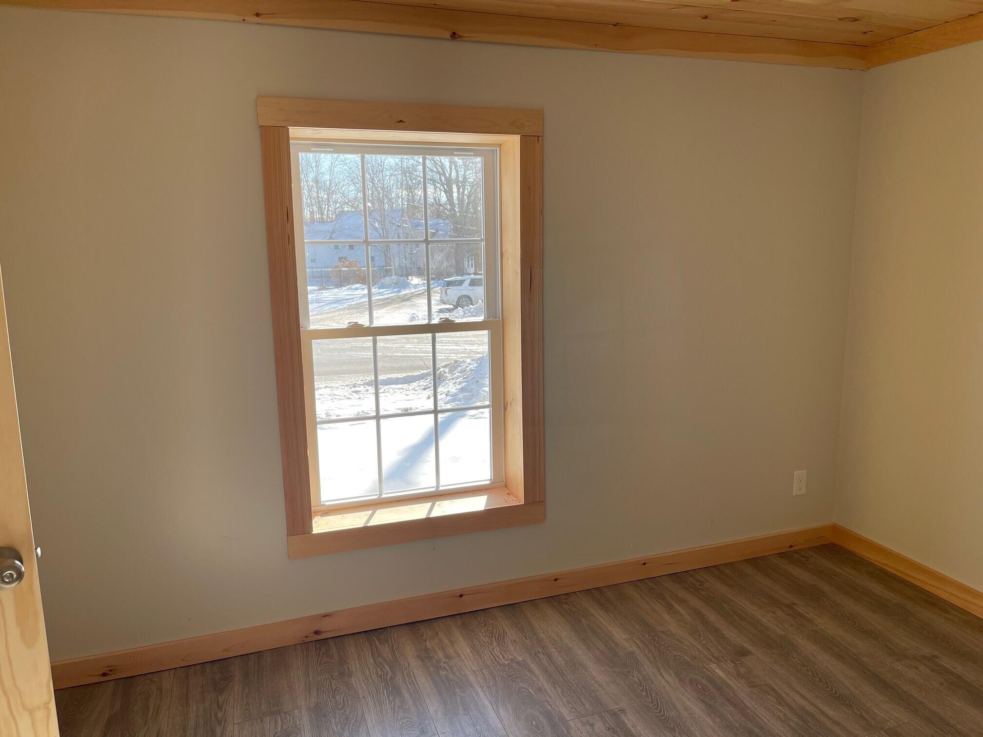 296 North Main Street Pittsfield, ME 04967 - Photo 12 of 30 12