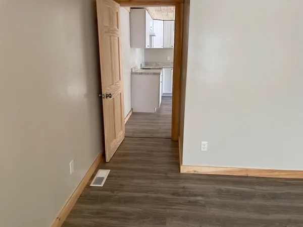 $250,000 | 296 North Main Street, Pittsfield, ME 04967