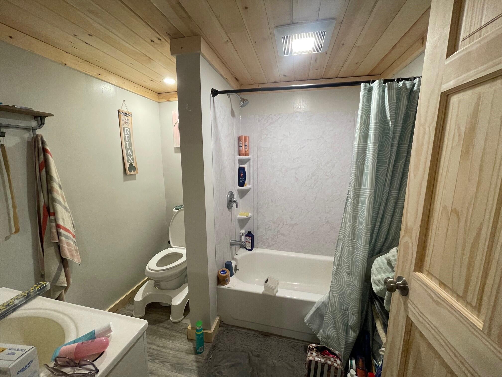 296 North Main Street Pittsfield, ME 04967 - Photo 24 of 30 23