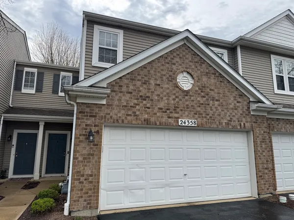 $2,600 | 24358 Leski Lane, Plainfield, IL 60585