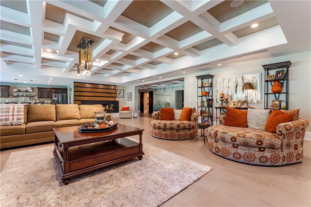 145 School Road Mount Morris, PA 15349 - Photo 4 of 25