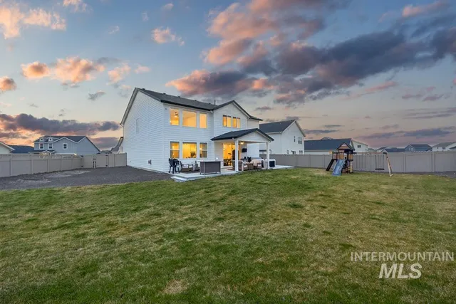 $605,500 | 18228 North Rain Dance Way, Nampa, ID 83687