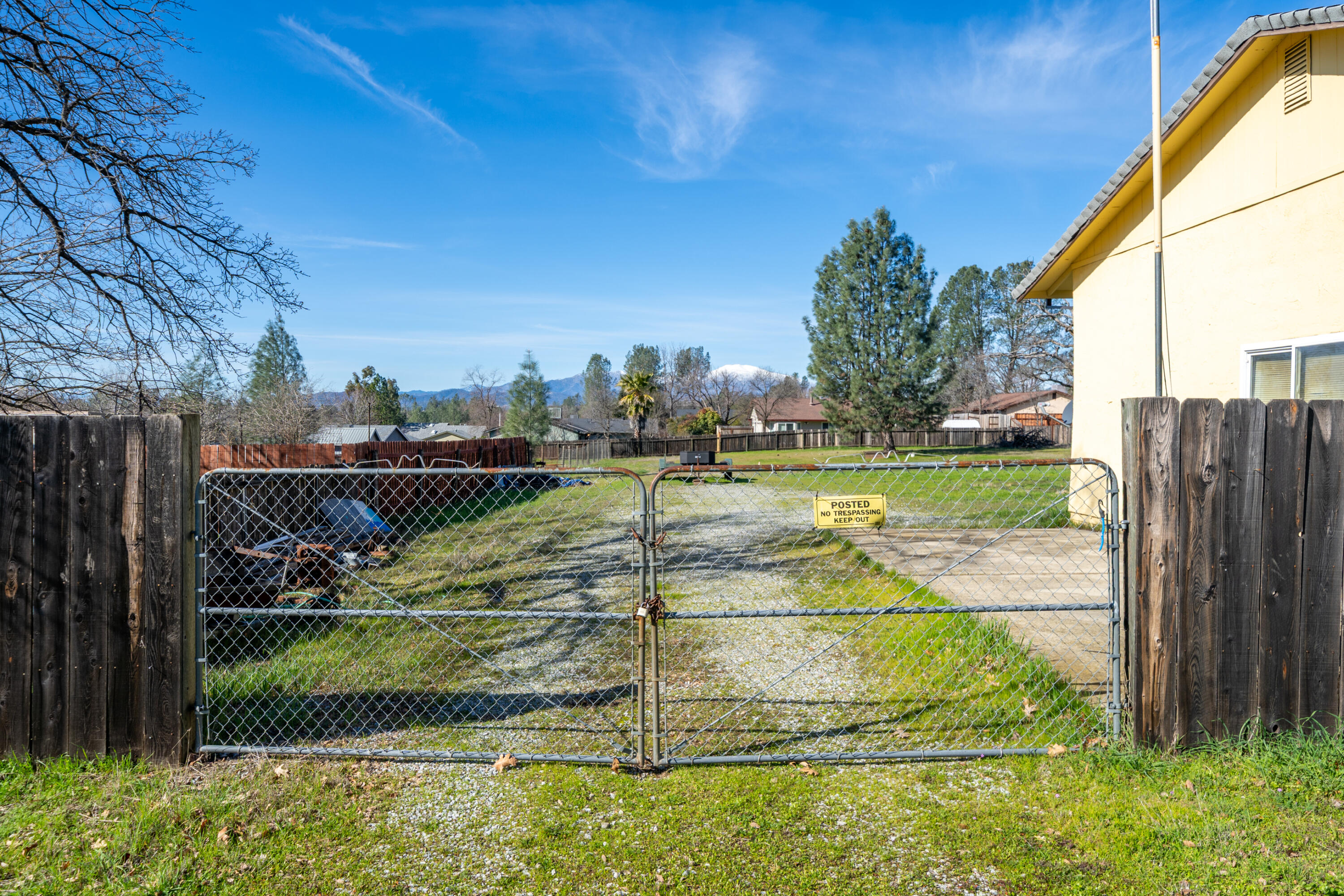 1200 Lema Road Redding, CA 96003 - Photo 24 of 37 1200 Lema Rd-58