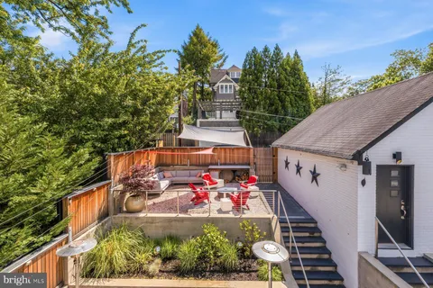 $1,750,000 | 5507 MacArthur Boulevard Northwest, Washington, DC 20016