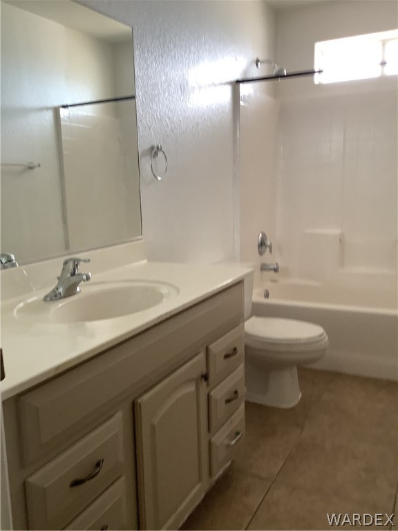 4024 Canelo Road Golden Valley, AZ 86413 - Photo 23 of 35 a bathroom with a sink toilet and shower