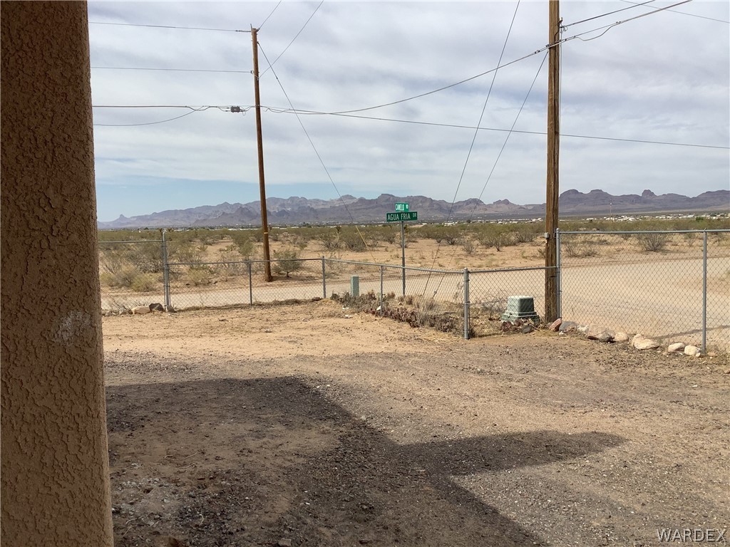 4024 Canelo Road Golden Valley, AZ 86413 - Photo 10 of 35